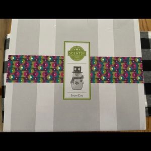 Snow Day warmer Scentsy